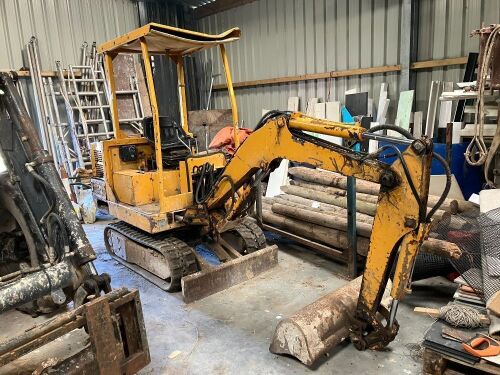 1994 GEHL MB138 MINI DIGGER