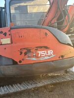 HITACHI EX 75 UR EXCAVATOR - 5