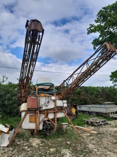 KNIGHT SPRAYER (S/R)
