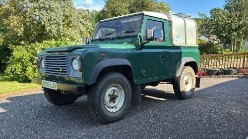 2005 LAND ROVER DEFENDER 90