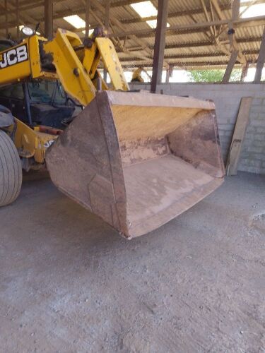 JCB Q-FIT 2.3M GRAIN BUCKET (S/R)