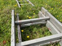 DOUBLE EXTENDING ALUMINIUM LADDER - 7