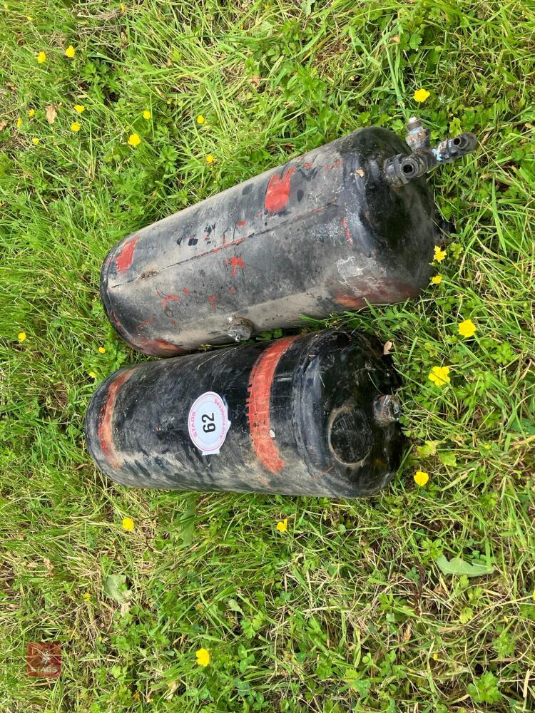 2 LORRY AIR TANKS