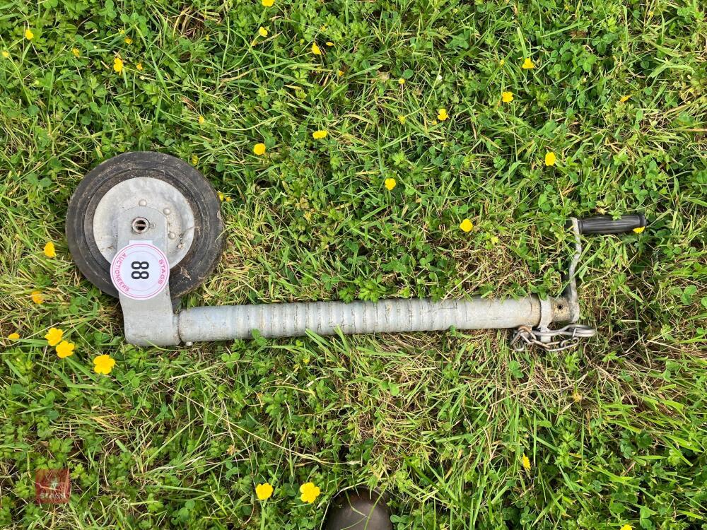 TRAILER JOCKEY WHEEL