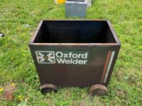 OXFORD WELDER TROLLY ON WHEELS - 3