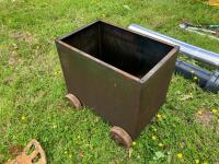 OXFORD WELDER TROLLY ON WHEELS - 5