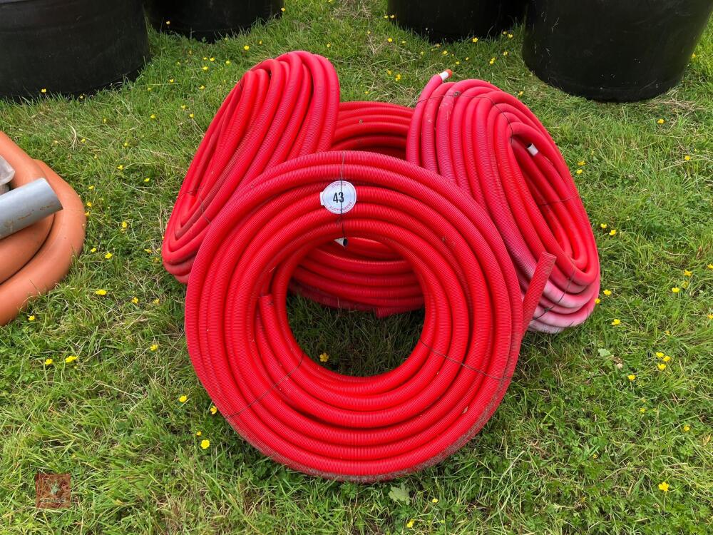 5 ROLLS OF UNDER FLOOR HEATING PIPES