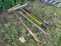 2 LARGE GARDEN RAKES - 3