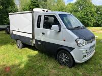 2015 DFSL 10AD HOPPER CATERING VAN - 2