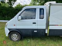 2015 DFSL 10AD HOPPER CATERING VAN - 11