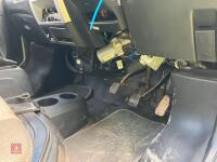 2015 DFSL 10AD HOPPER CATERING VAN - 38