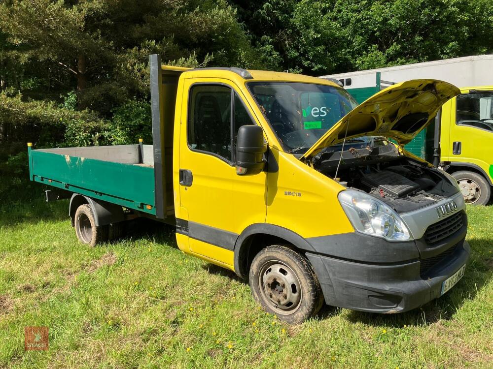 2013 ISUZU 35C13 DROP SIDE FLATBED VAN