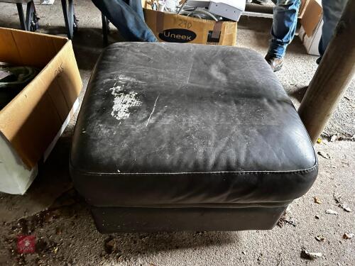 LEATHER POUF