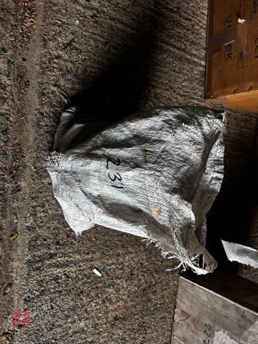 BAG OF GATE FURNITURE & BOLTS