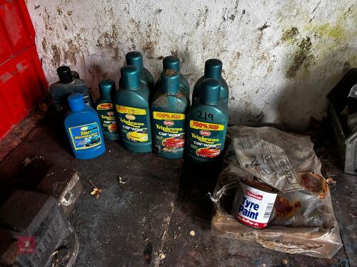 7 CAR WAX & 7 TINS OF TYRE PAINT, ETC