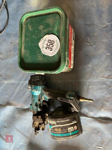 MAKITA AIR NAIL GUN & NAILS