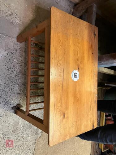 29'' X 17'' TABLE