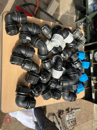 20+ MIXED 32MM PIPE FITTINGS