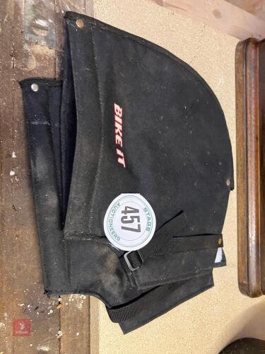 PAIR OF ATV/MOTORCYCLE GLOVES