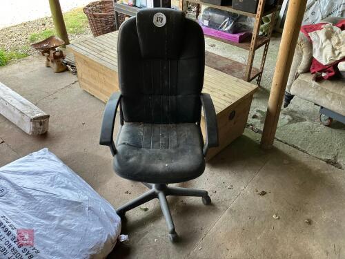 OFFICE CHAIR