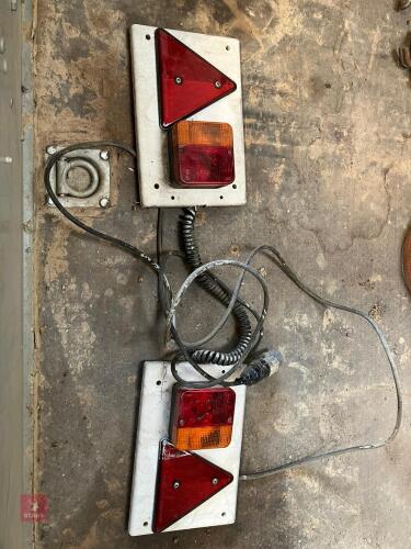 SET OF TRAILER LIGHTS