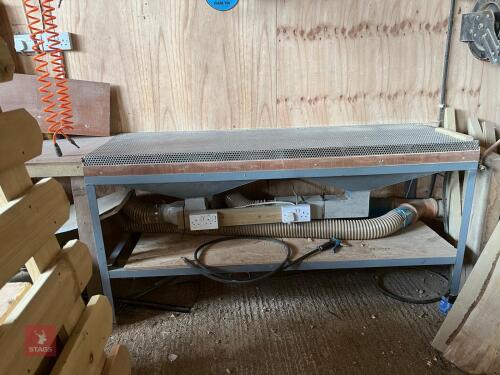 DOWN DRAFT SANDING TABLE