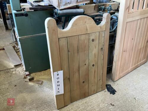 BODMIN WOODEN GATE