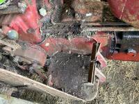 MCCORMICK 434 2WD TRACTOR (S/R) - 11