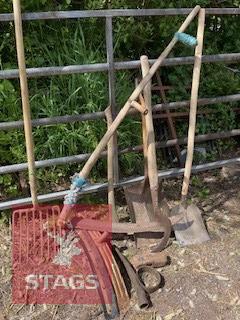 SELECTION OF ASSORTED TOOLS