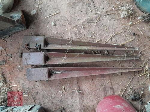 STEEL SUPPORTS FOR FENCE POSTS
