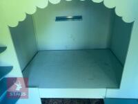 SHEPHURDS HUT/LIVING WAGON - 9