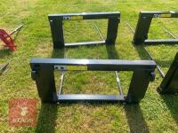 FRICKE, TWIN BALE SPIKE - 9
