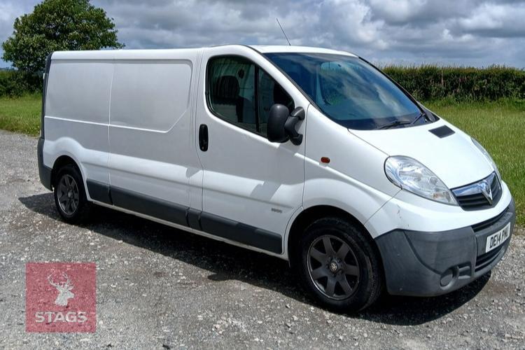 2014 VAUXHALL VIVARO VAN