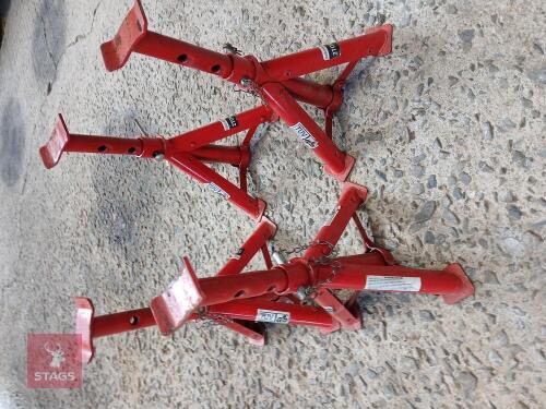 SET OF 4 AXLE STANDS