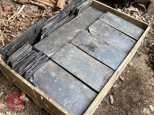 APPROX 185 ROOF SLATES