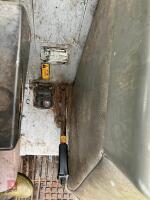 1990 MASSEY FERGUSON 375 2WD TRACTOR - 41