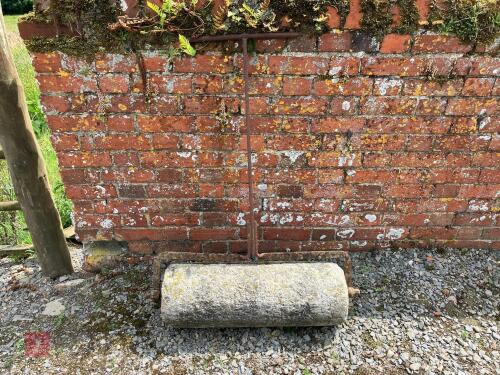 SMALL 30'' PEDESTRIAN GRANITE ROLLER