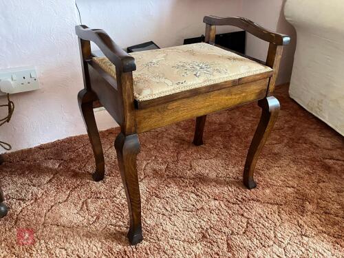PIANO/UTILITY STOOL