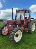 1983 INTERNATIONAL 956 XL 4WD TRACTOR
