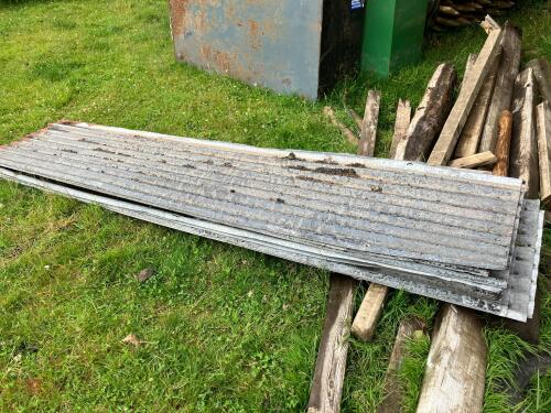 12 SHEETS OF 10' X 27'' CORRAGATED TIN
