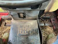 1977 INTERNATIONAL 674 2WD TRACTOR - 52