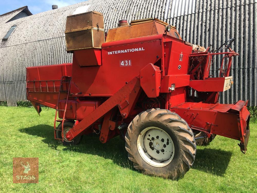 1982 INTERNATIONAL 431 COMBINE