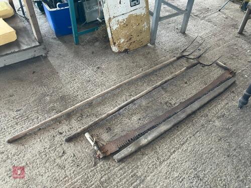 2 HAY PICKS & CROSS-CUT SAW