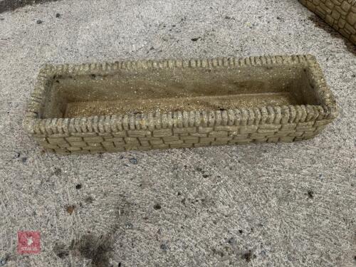 CONCRETE PLANTER