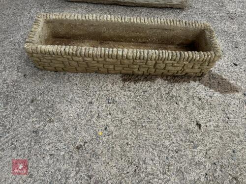CONCRETE PLANTER
