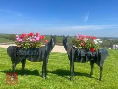 HORSE FIRE PIT/PLANTER