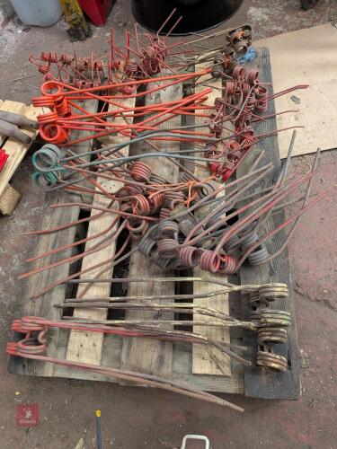 TINES FOR HAYTURNERS
