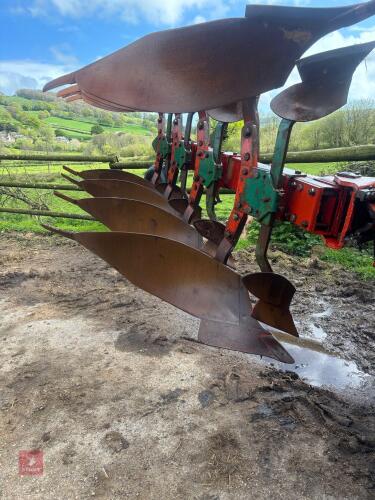 KVERNELAND 4 FURROW REVERSIBLE PLOUGH