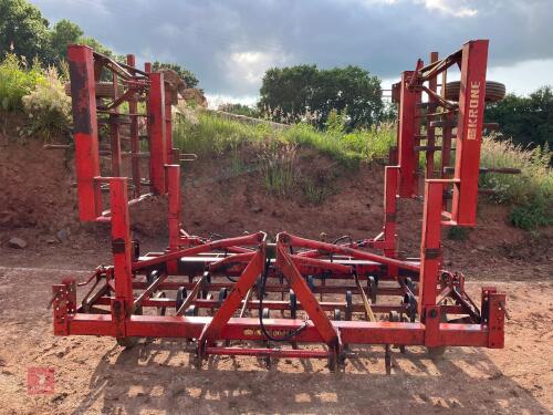 KRONE 4.6M SPRING TINE CULTIVATOR