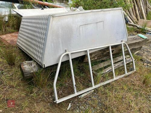 CHEQUER PLATE ALUMINIUM CANOPY